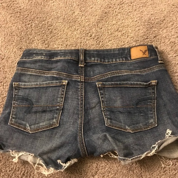 American Eagle Shorts - Picture 2 of 3